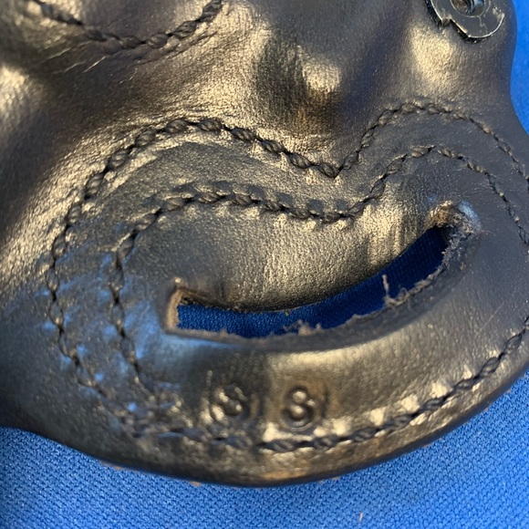 De Santis black leather holster 067 B2. - Picture 7 of 7